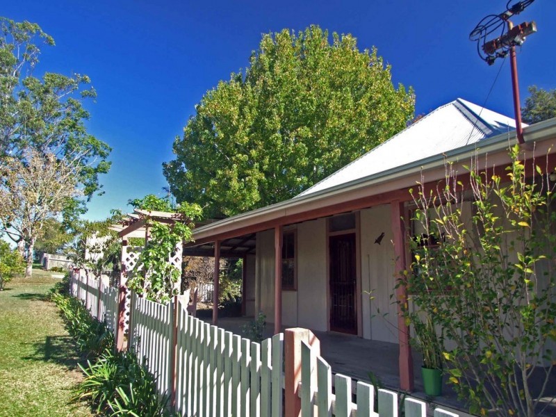 16 Manchester Street, Tinonee NSW 2430