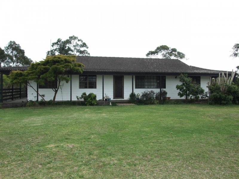 12  Kiwarrak Drive, Rainbow Flat NSW 2430