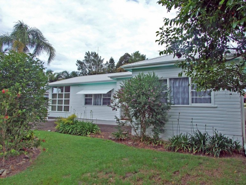 8 Nelson Street, Taree NSW 2430