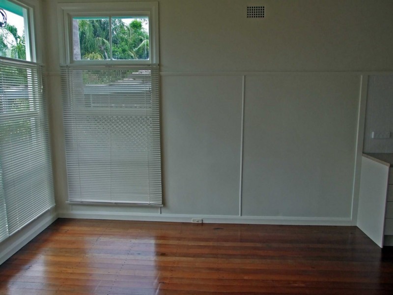 8 Nelson Street, Taree NSW 2430