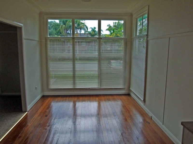 8 Nelson Street, Taree NSW 2430