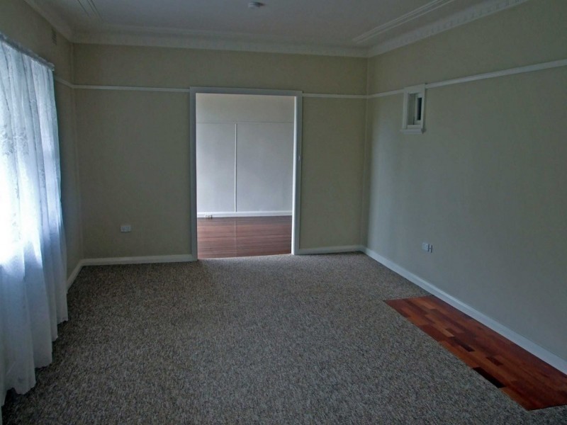 8 Nelson Street, Taree NSW 2430