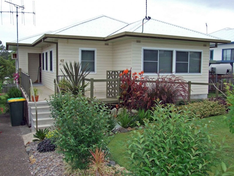 42 Mortimer Street, Wingham NSW 2429
