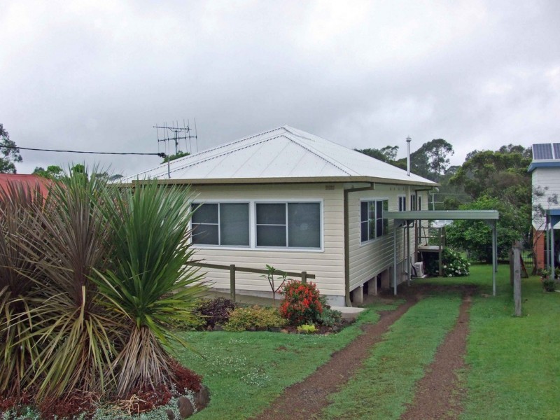 42 Mortimer Street, Wingham NSW 2429