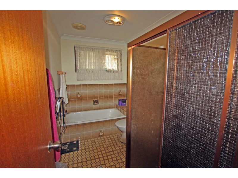 24A Bayview Crescent, Taree NSW 2430