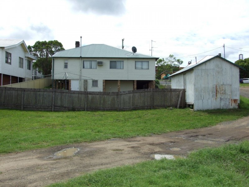 18 Albert Lane, Taree NSW 2430