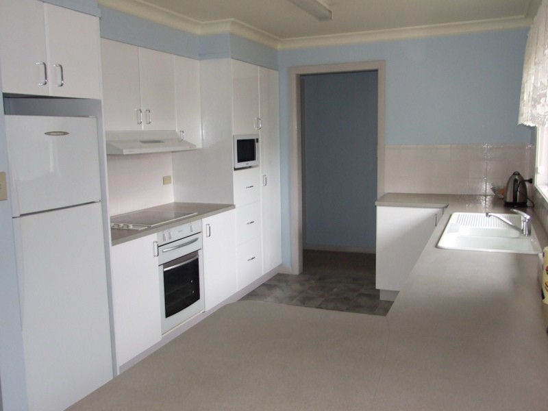 47 Talawong Drive, Taree NSW 2430