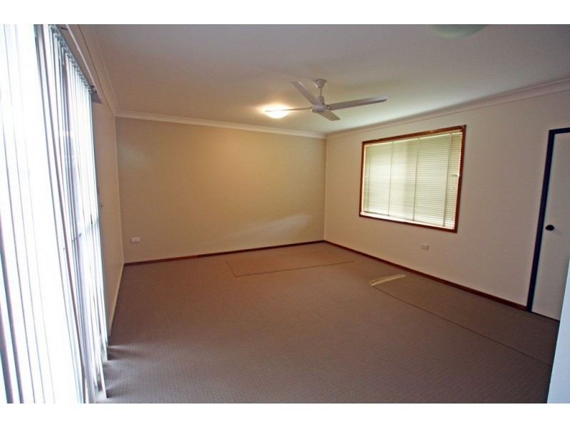 7 McLennan Street, Taree NSW 2430
