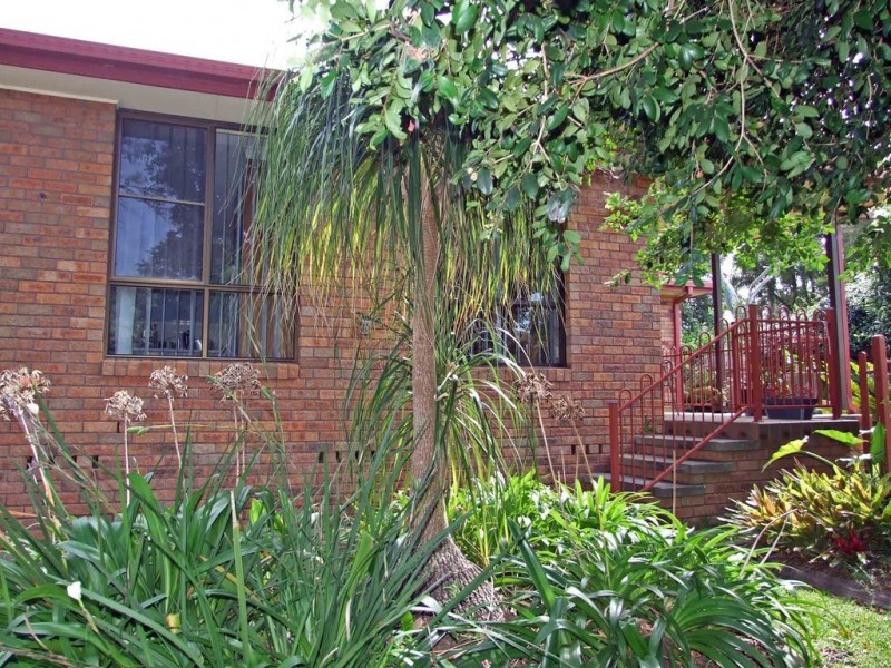 8 Eucalypt Close, Old Bar NSW 2430