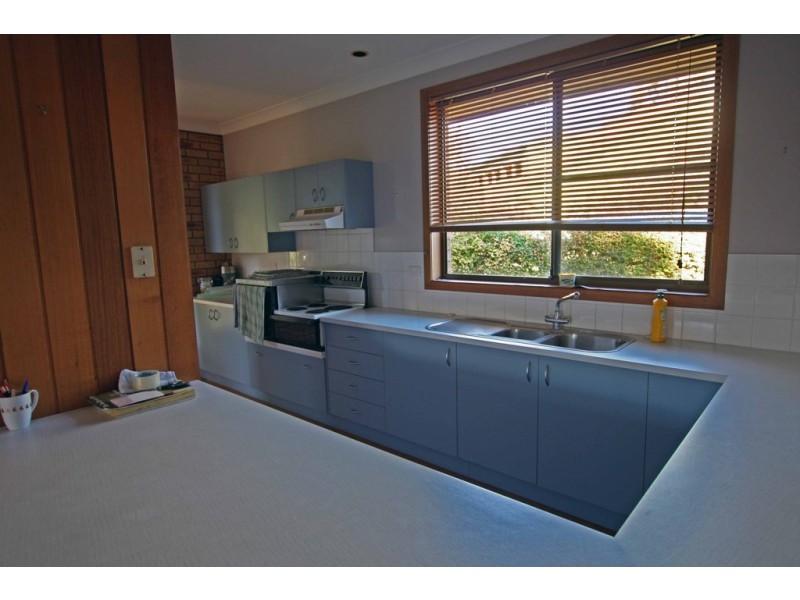 8 Eucalypt Close, Old Bar NSW 2430