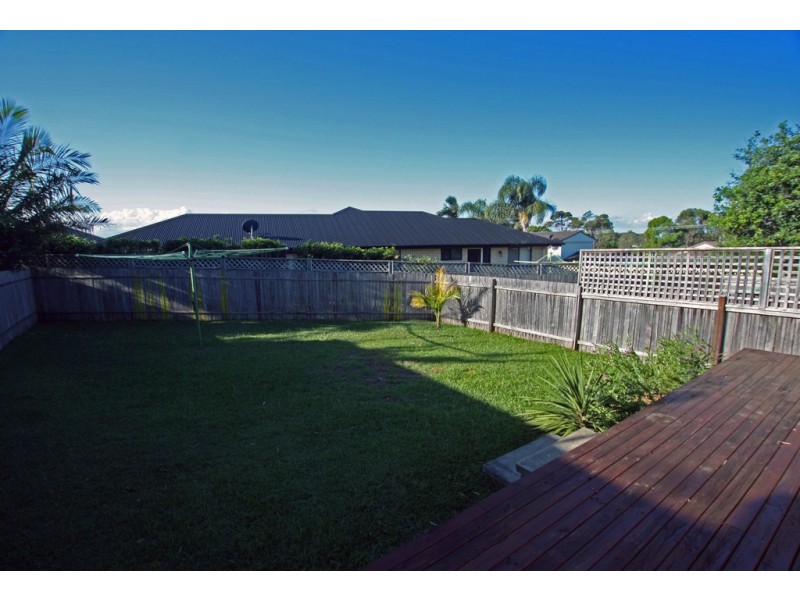 2/85 Old Bar Road, Old Bar NSW 2430