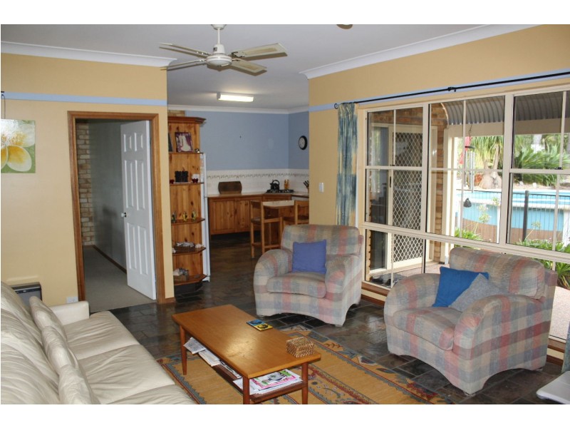 16 Helmich Close, Wingham NSW 2429