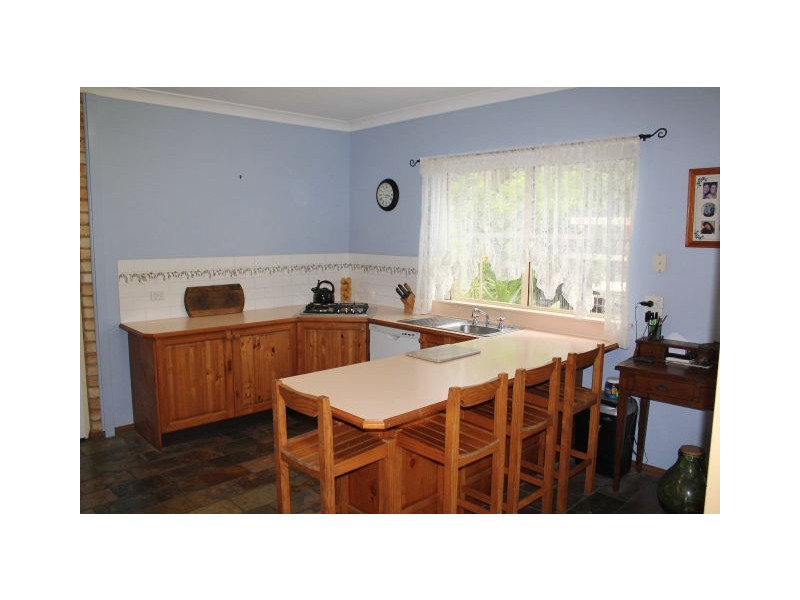 16 Helmich Close, Wingham NSW 2429