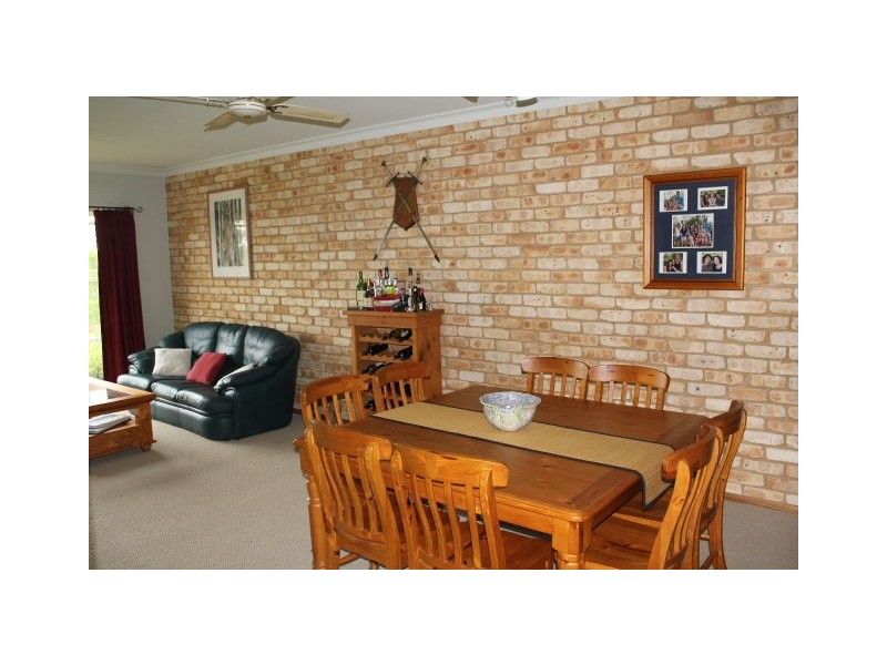 16 Helmich Close, Wingham NSW 2429
