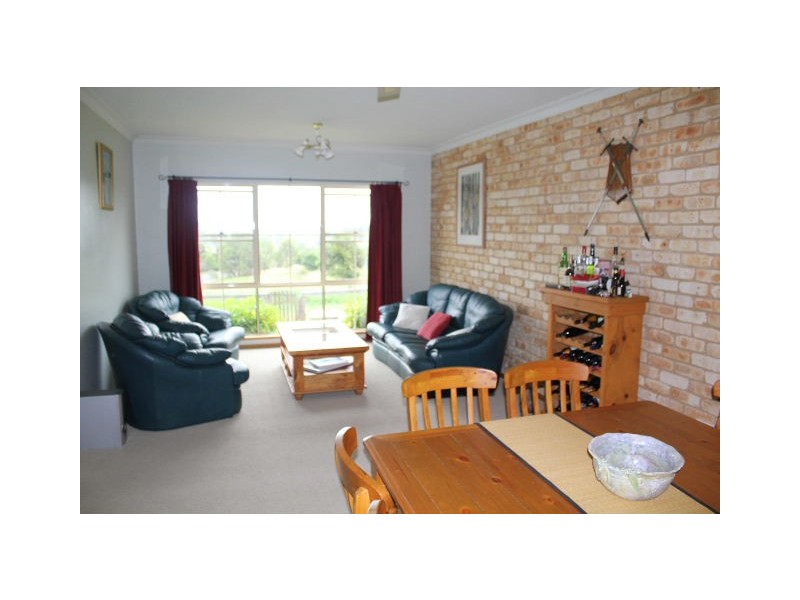 16 Helmich Close, Wingham NSW 2429