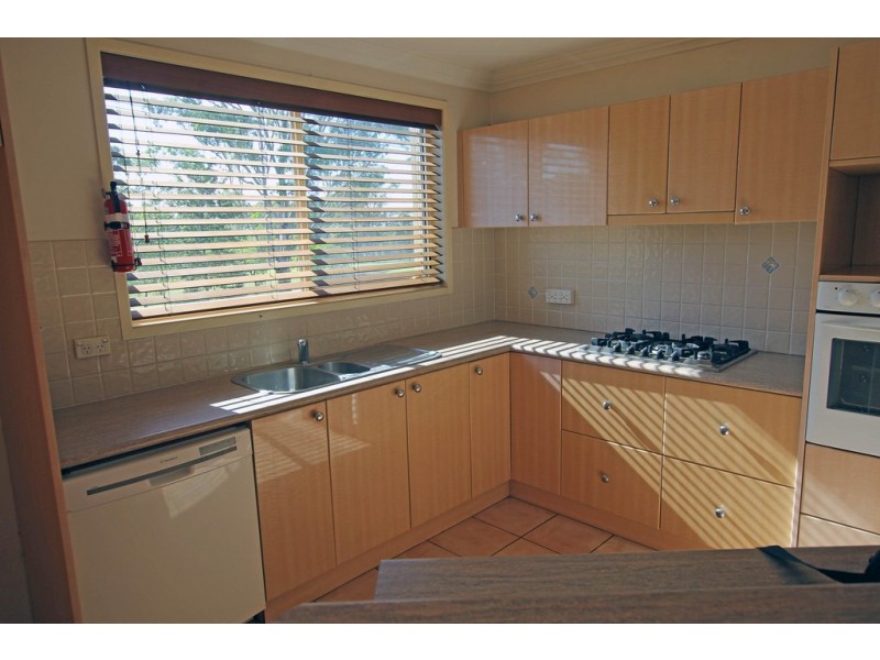 2/9 Nagle Close, Taree NSW 2430