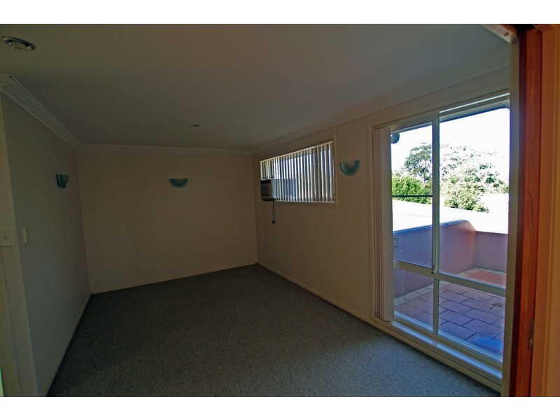 2/9 Nagle Close, Taree NSW 2430