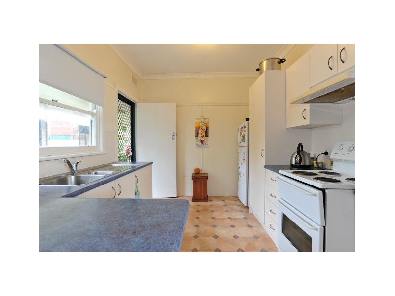 8 Veronica Street, Taree NSW 2430