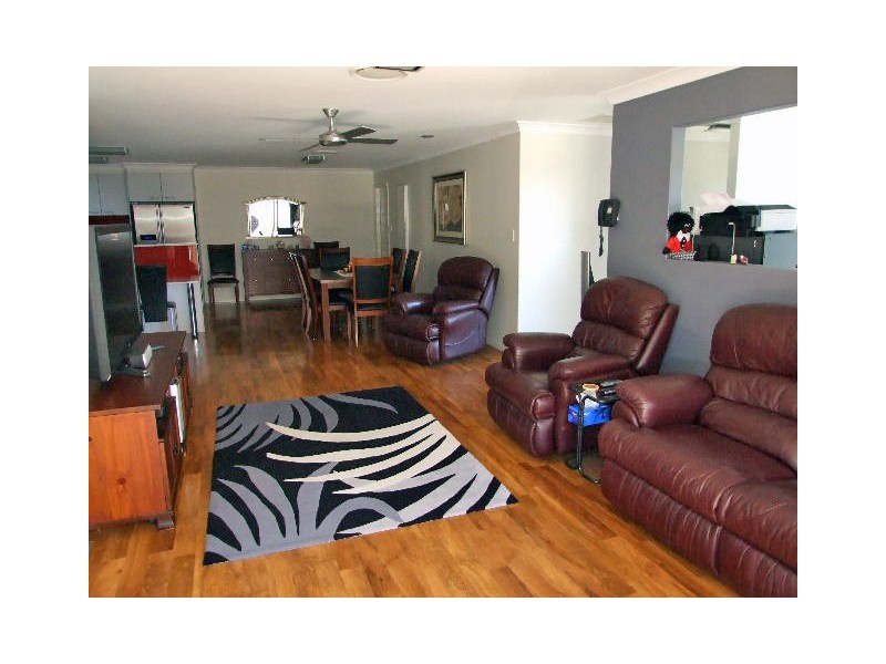 2/1 John Hall Drive, Taree NSW 2430