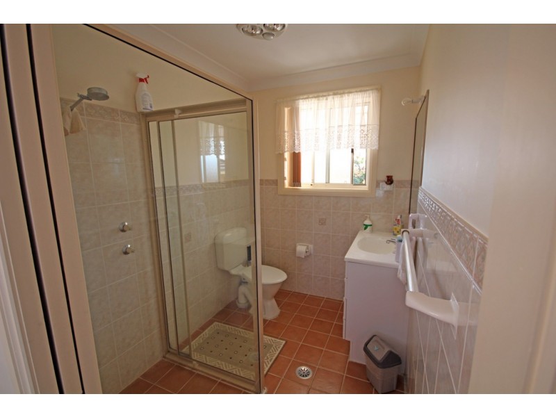 50 Lawson Crescent, Taree NSW 2430