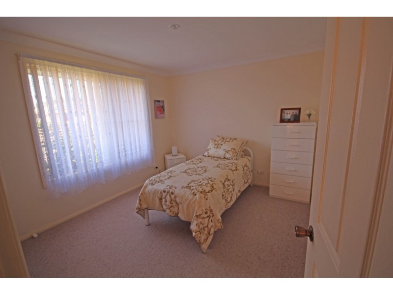 50 Lawson Crescent, Taree NSW 2430