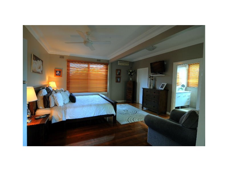 1 Lobban Road, Wingham NSW 2429