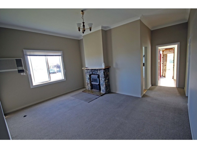 43 Commerce Street, Taree NSW 2430