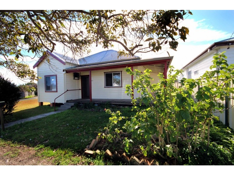 43 Commerce Street, Taree NSW 2430