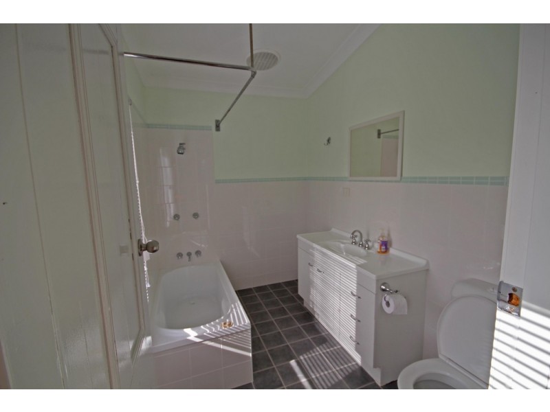 43 Commerce Street, Taree NSW 2430