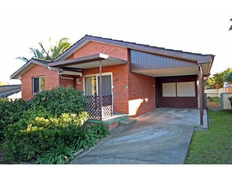28 Hillcrest Avenue, Wingham NSW 2429