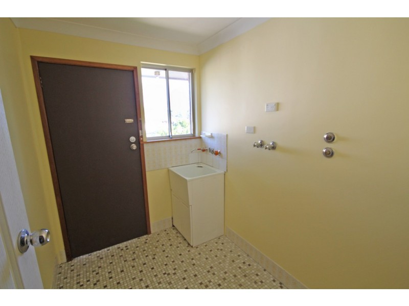 28 Hillcrest Avenue, Wingham NSW 2429