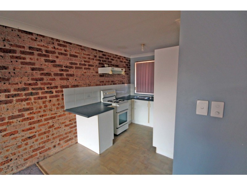 2/18 Coolabah Drive, Taree NSW 2430