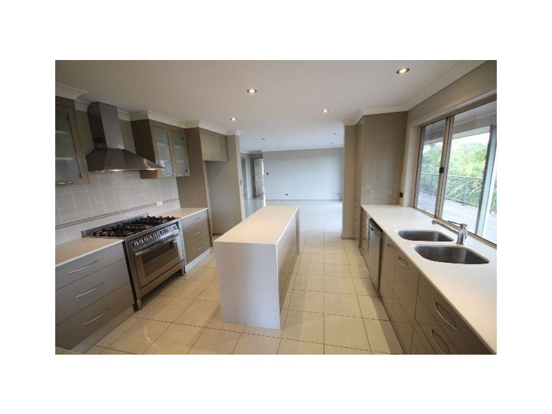 16 The Cedars Drive, Wingham NSW 2429