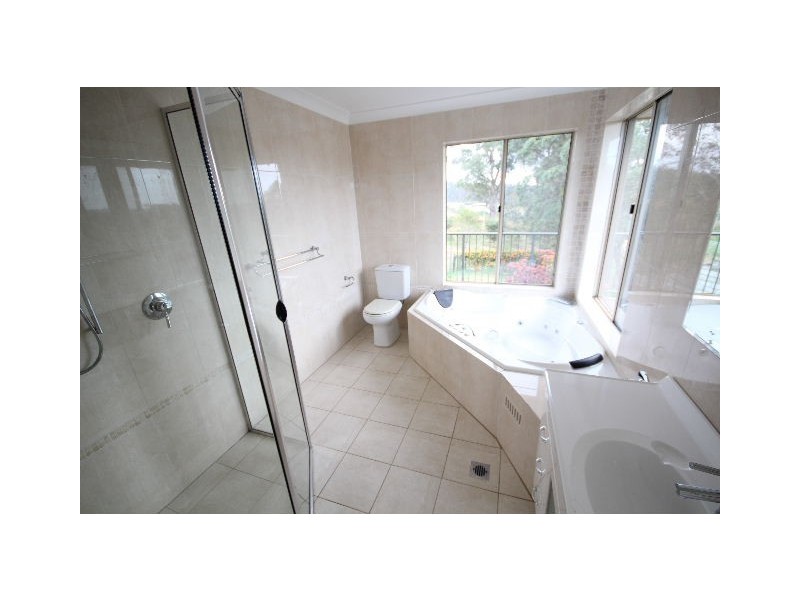 16 The Cedars Drive, Wingham NSW 2429