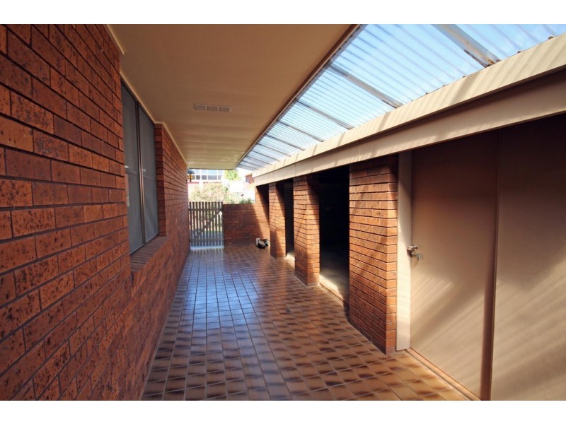 17 Dugdale Avenue, Taree NSW 2430