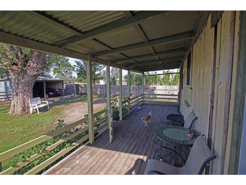 4 Wharf Street, Coopernook NSW 2426