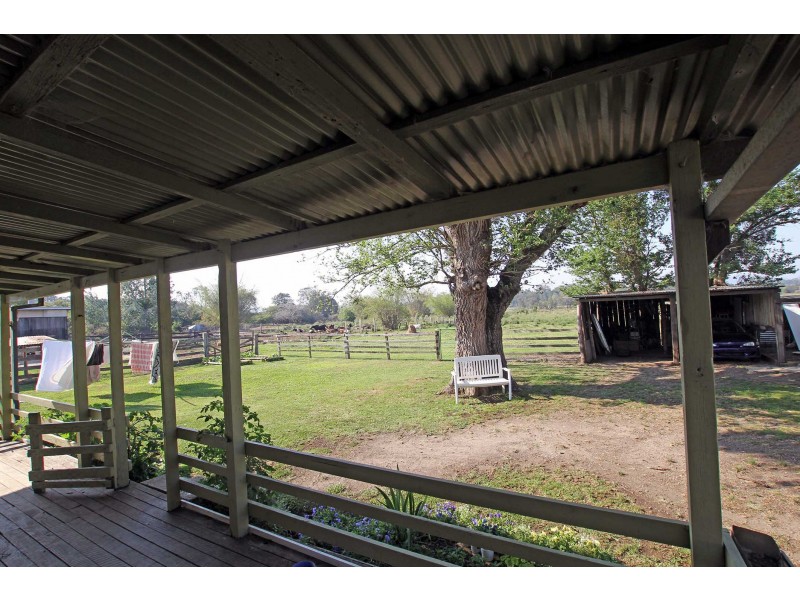 4 Wharf Street, Coopernook NSW 2426