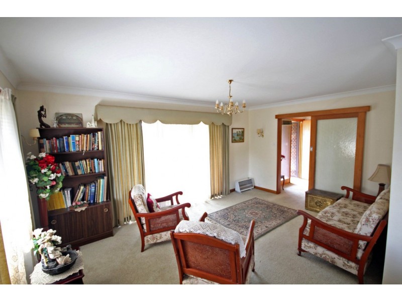 2 Pettitt Avenue, Taree NSW 2430