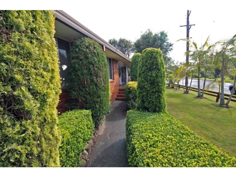 2 Pettitt Avenue, Taree NSW 2430