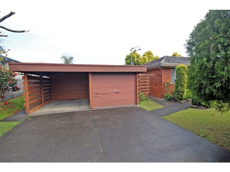 2 Pettitt Avenue, Taree NSW 2430