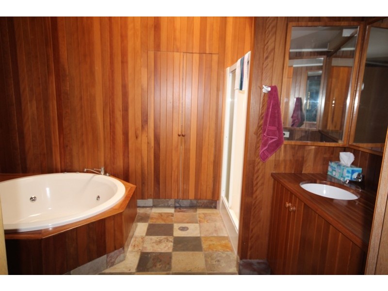 5 Figtree Drive, Diamond Beach NSW 2430