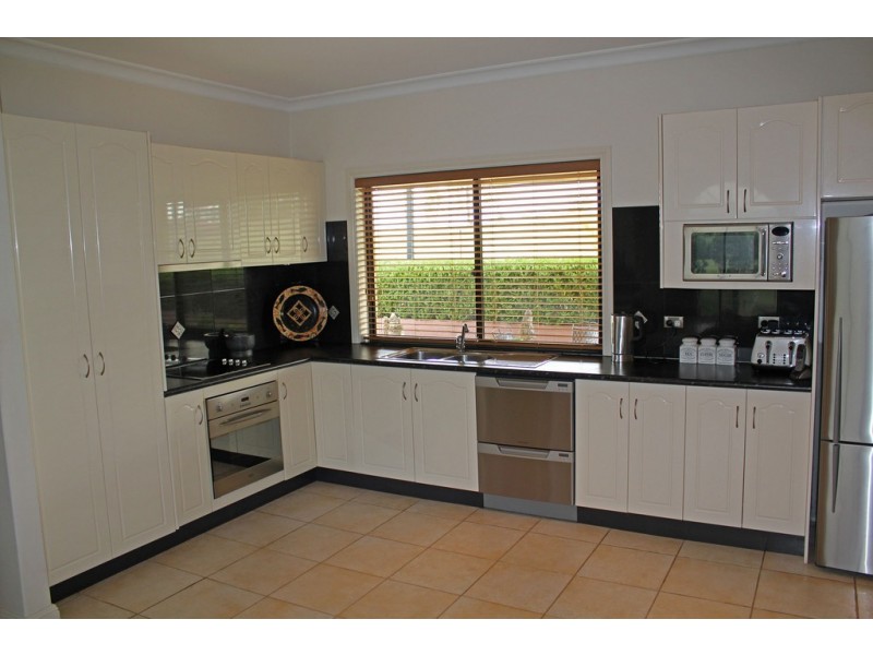94 Skyline Drive, Wingham NSW 2429