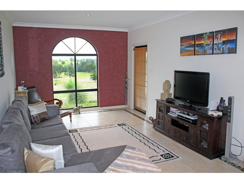 94 Skyline Drive, Wingham NSW 2429