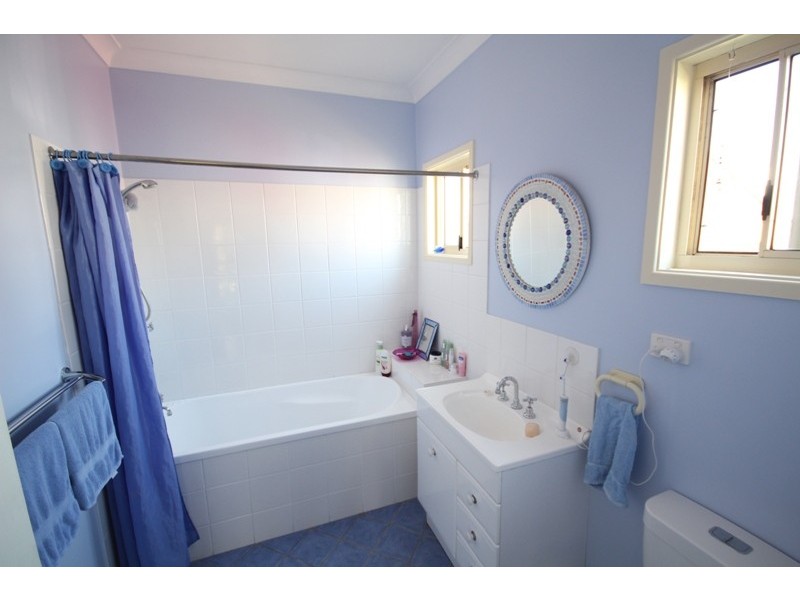 8 Pacific Street, Wallabi Point NSW 2430