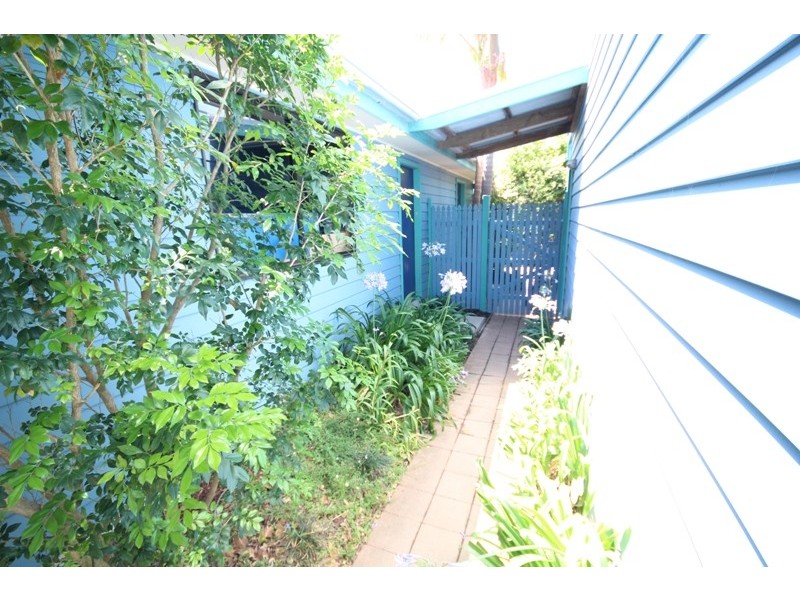 8 Pacific Street, Wallabi Point NSW 2430