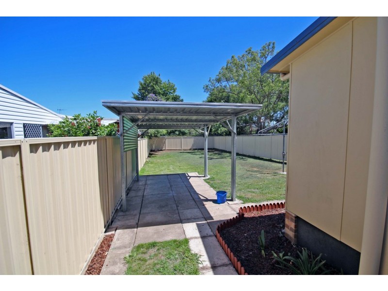 2/1 Commerce Lane, Taree NSW 2430