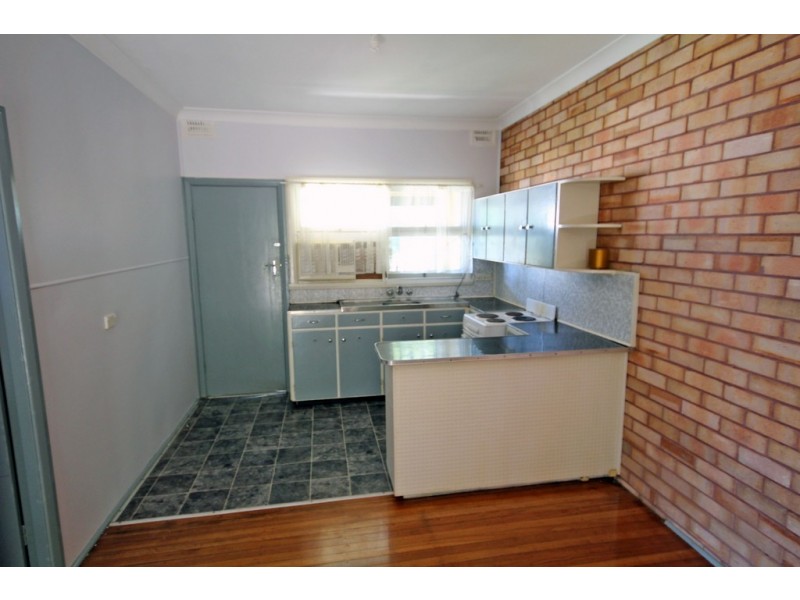 2/1 Commerce Lane, Taree NSW 2430