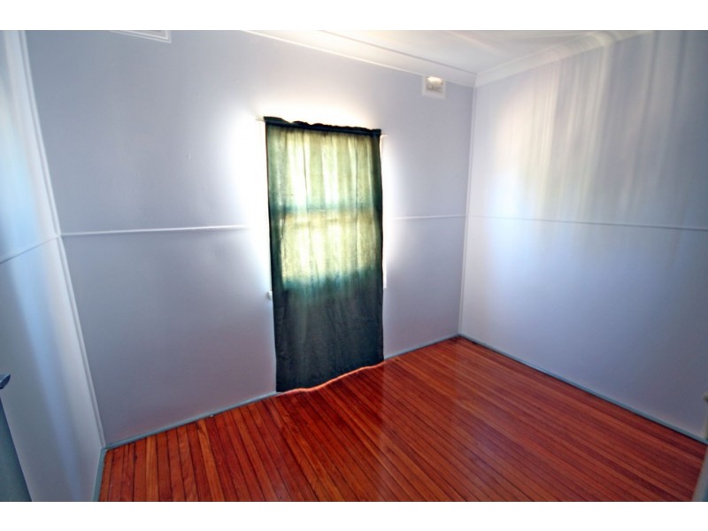 2/1 Commerce Lane, Taree NSW 2430