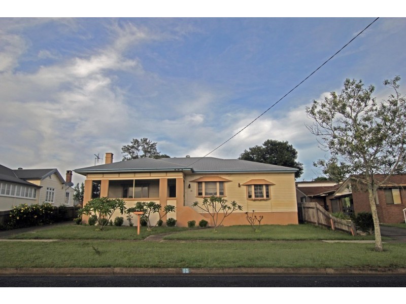 10 Flett Street, Taree NSW 2430