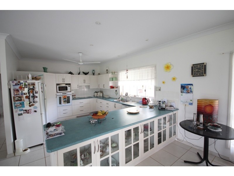 8 Summerland Place, Wingham NSW 2429